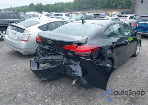 2017 Kia Forte Lx из США, поврежденный, VIN 3KPFK4A77HE127841